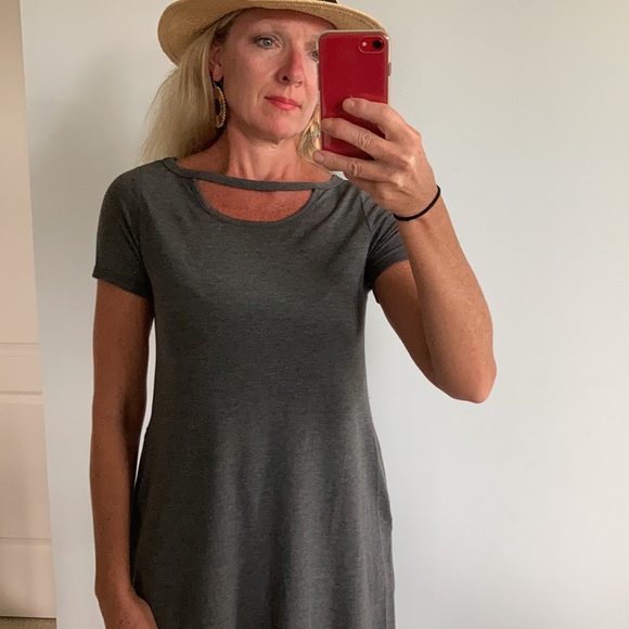 Grey Cutout Detail Shift Dress - Picture 7 of 14